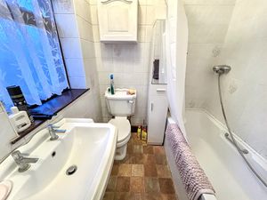 Bathroom- click for photo gallery